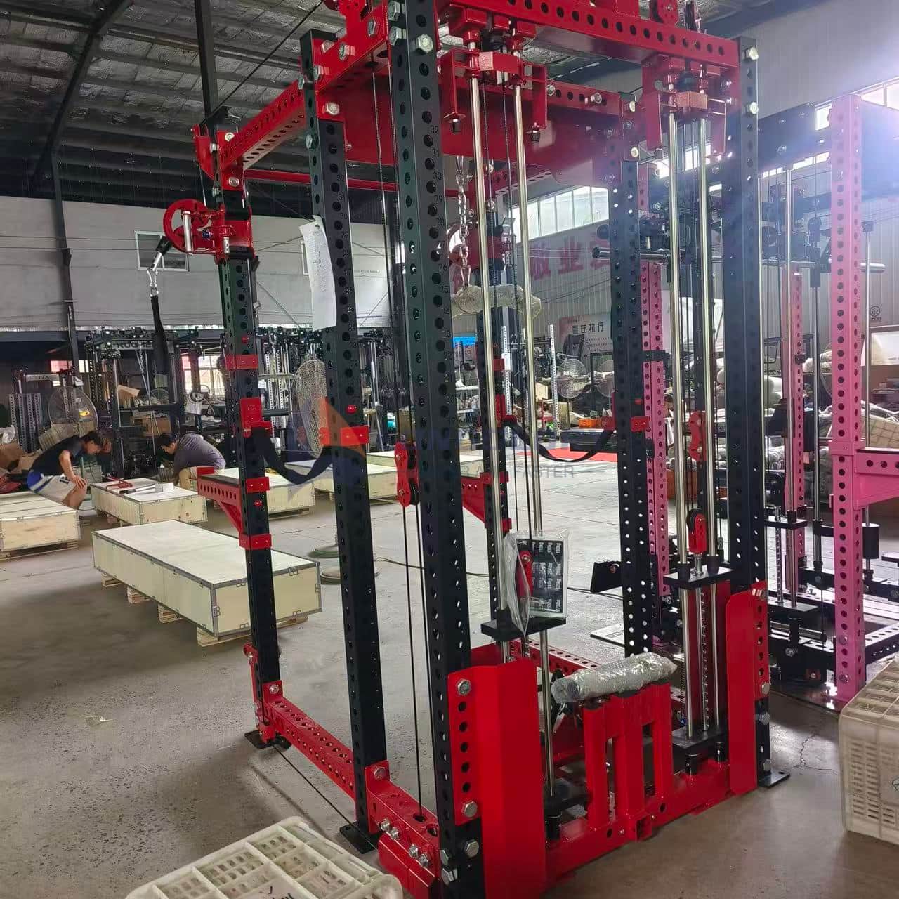 Multifunktionales Trainer-Kabel-Crossover