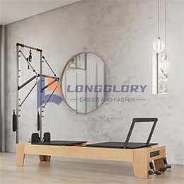 Eichen-Pilates-Reformer mit Turm